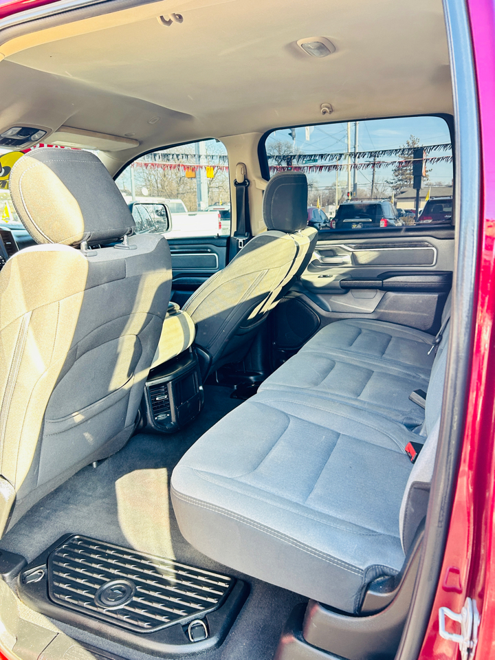 RAM 1500 Big Horn Crew Cab SWB 4WD 2019