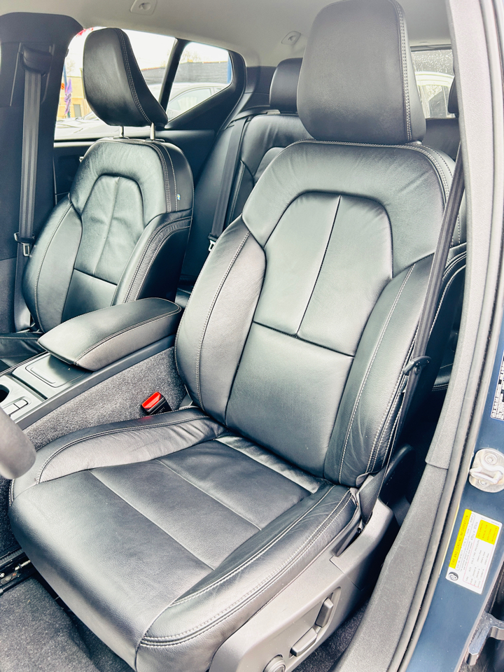 Volvo XC40 T4 Momentum 2022