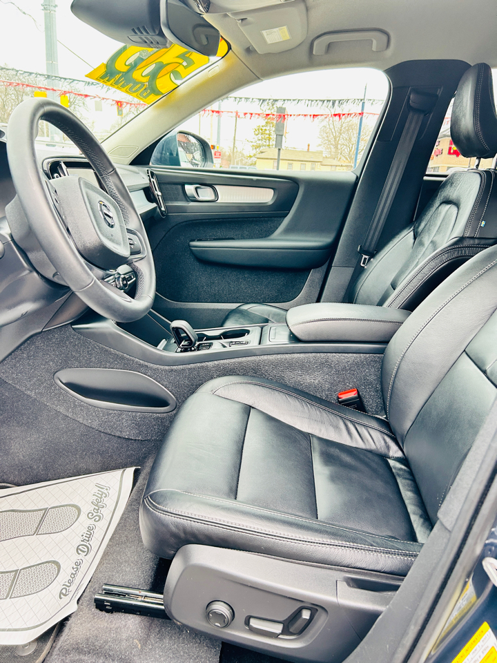 Volvo XC40 T4 Momentum 2022