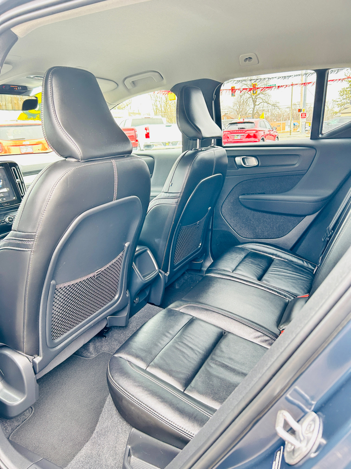 Volvo XC40 T4 Momentum 2022