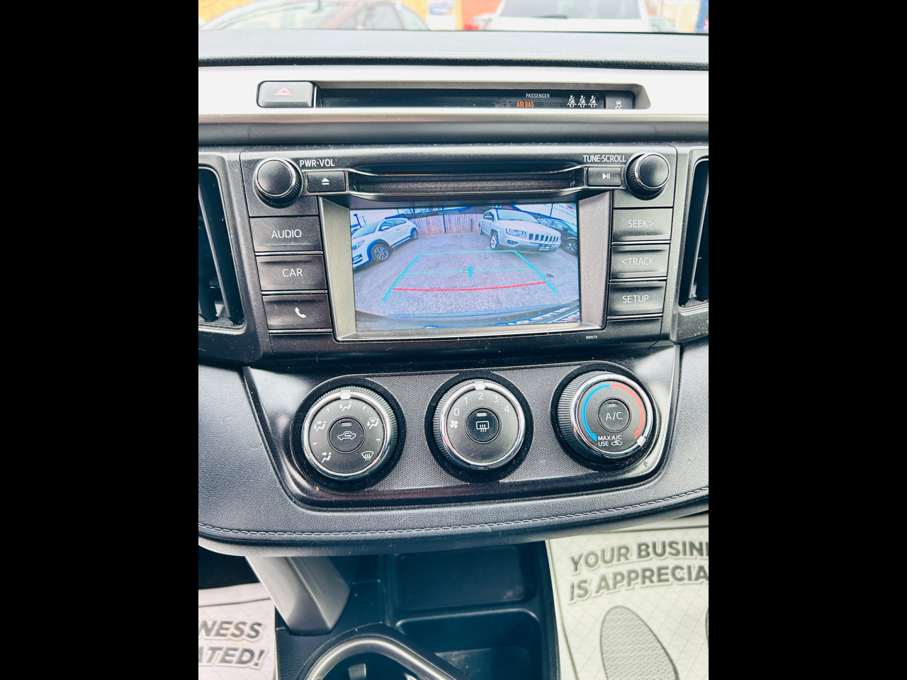 Toyota RAV4 LE AWD 2018