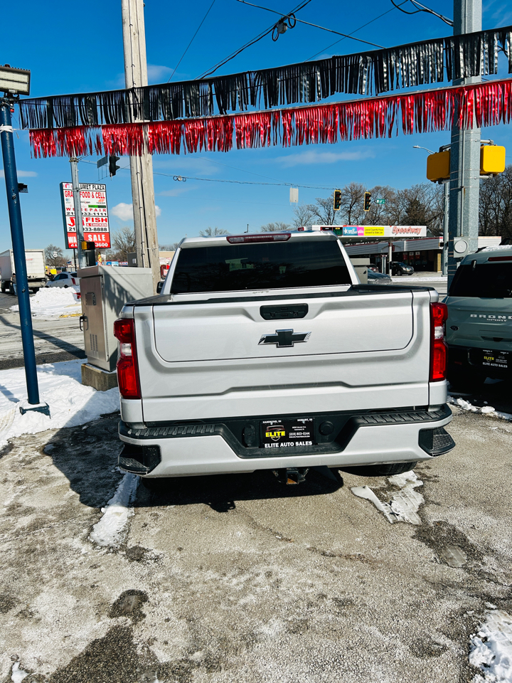 Chevrolet Silverado 1500 Custom Crew Cab Long Box 4WD 2021