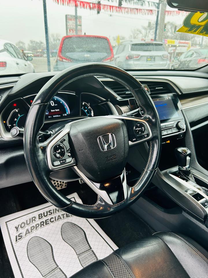 Honda Civic Touring Coupe CVT 2019