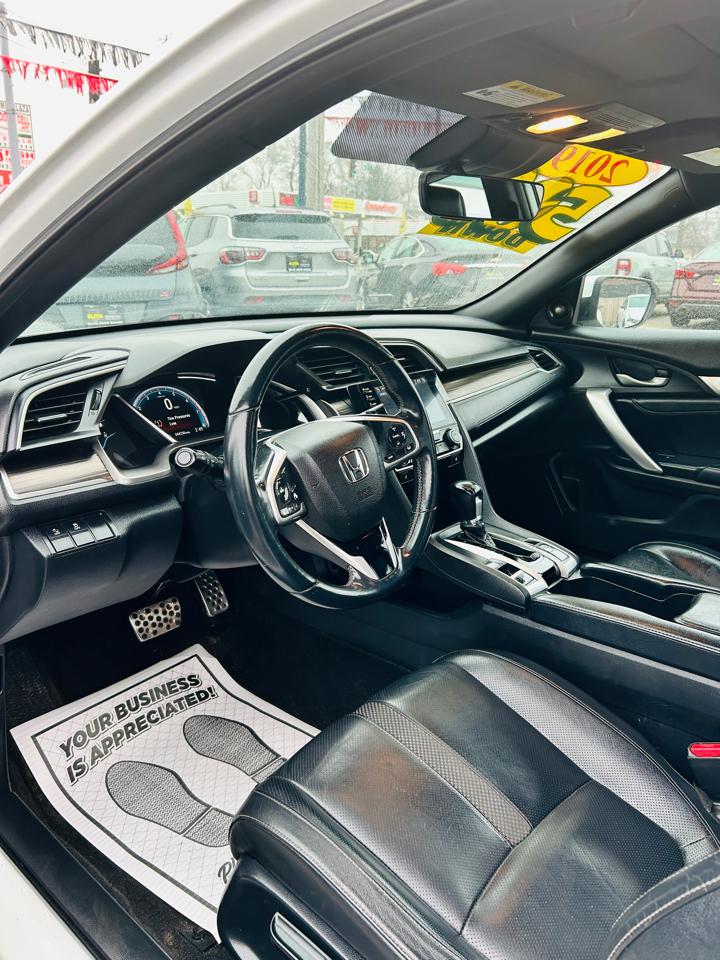 Honda Civic Touring Coupe CVT 2019
