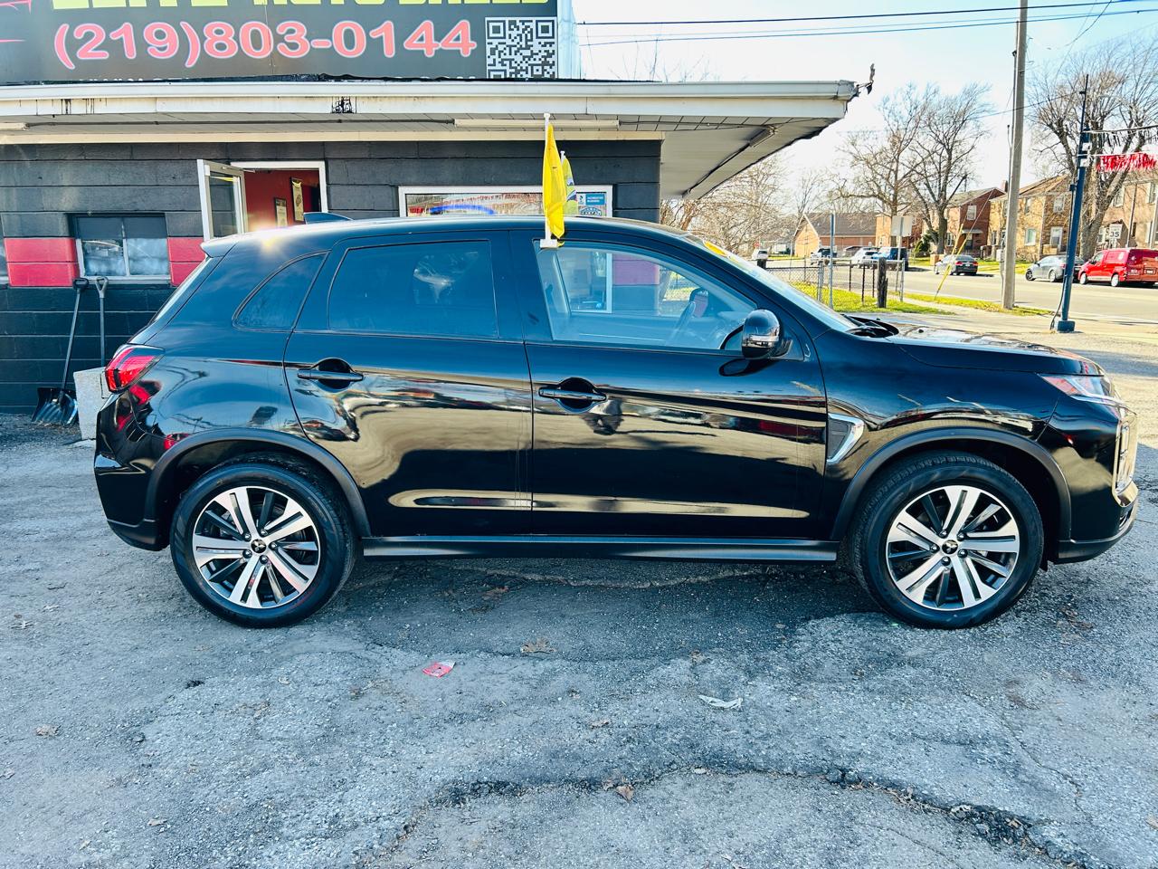 Mitsubishi Outlander Sport 2.0 ES 4WD 2024