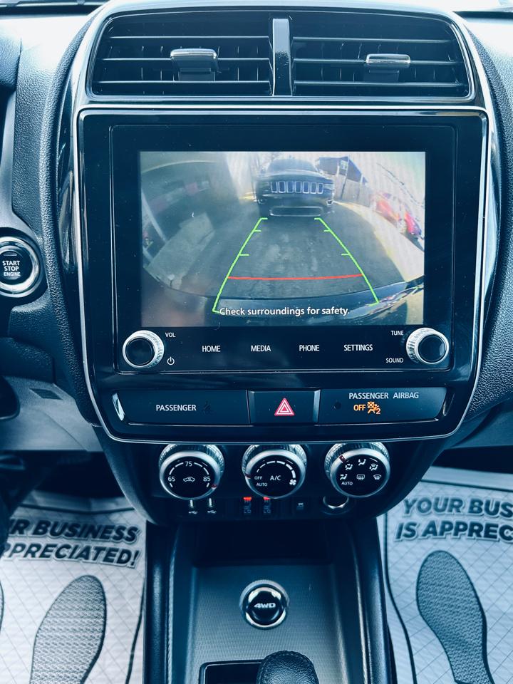 Mitsubishi Outlander Sport 2.0 ES 4WD 2024