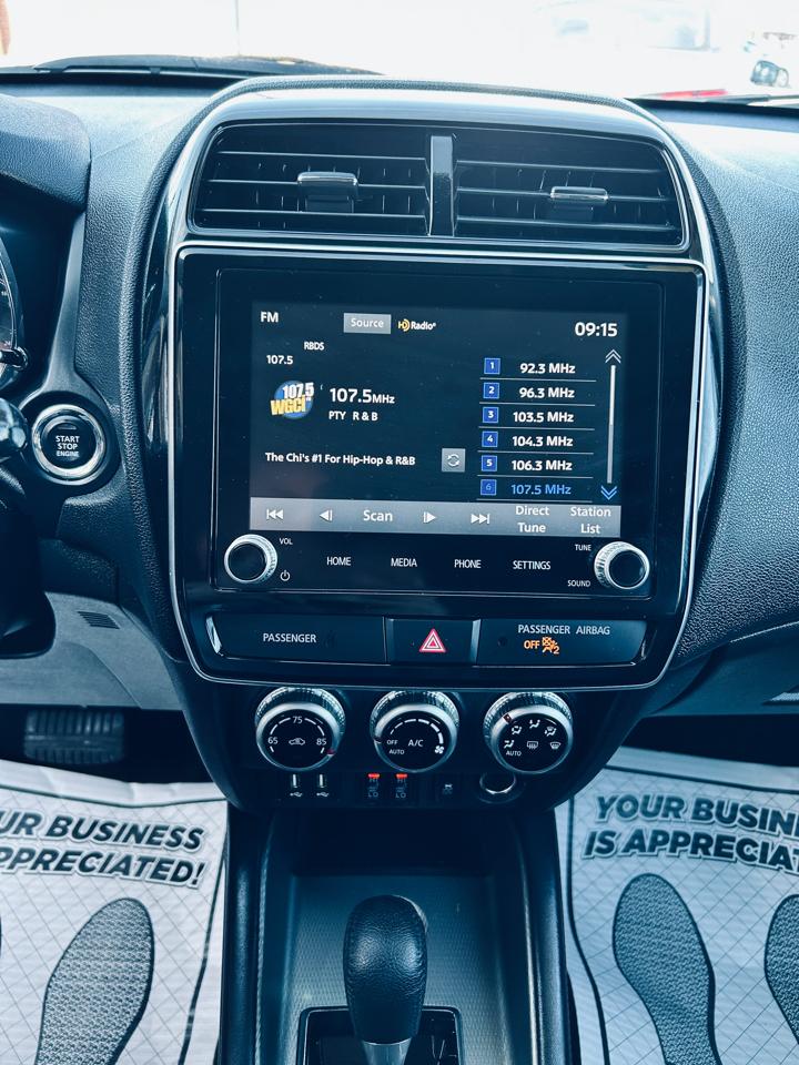 Mitsubishi Outlander Sport 2.0 ES 4WD 2024