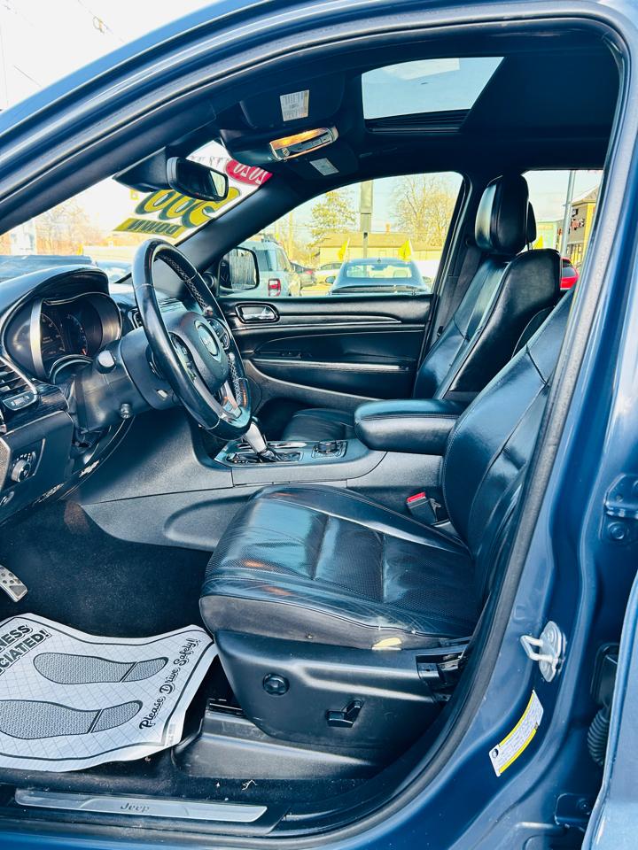 Jeep Grand Cherokee Overland 4WD 2020