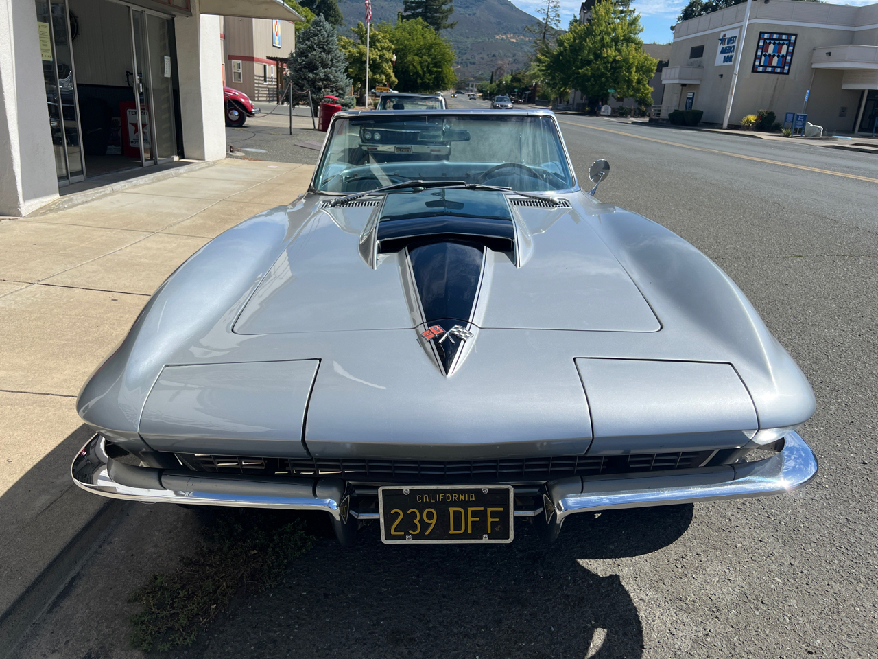 1965 Chevrolet Corvette Stingray 2dr Conv w/1LT