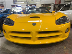 2005 Dodge Viper 