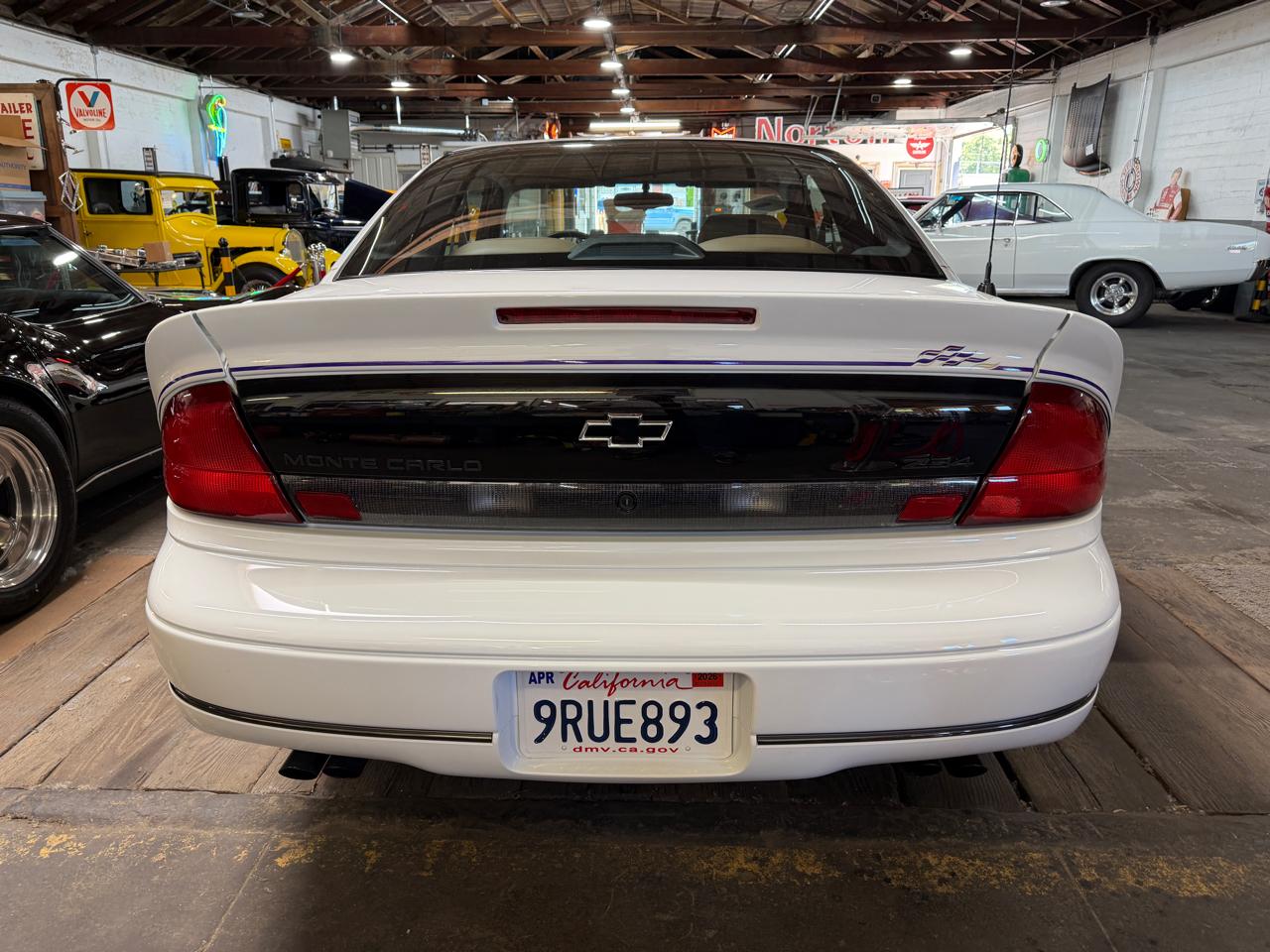 Chevrolet Monte Carlo  1995