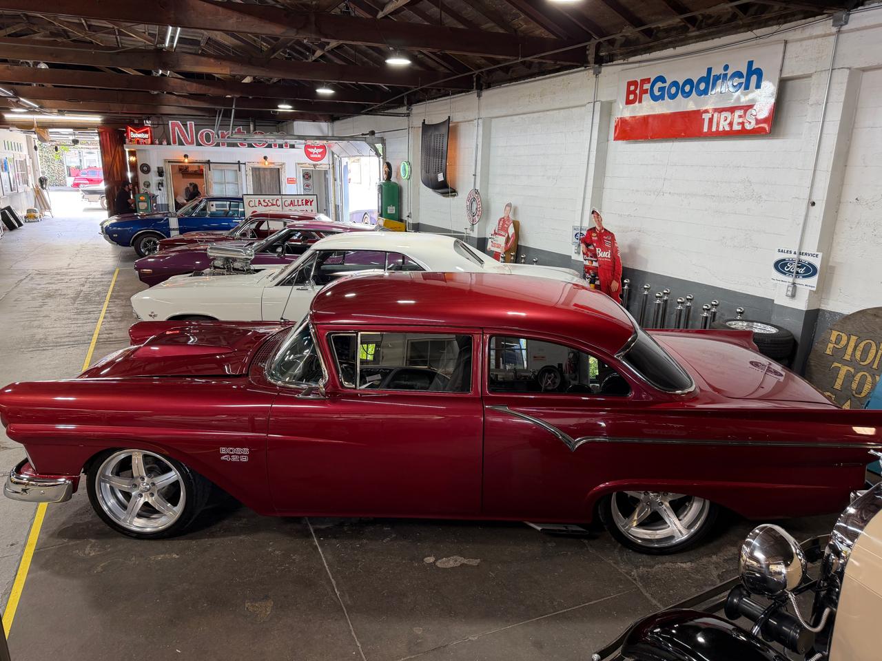 Ford Fairlane 500  1957