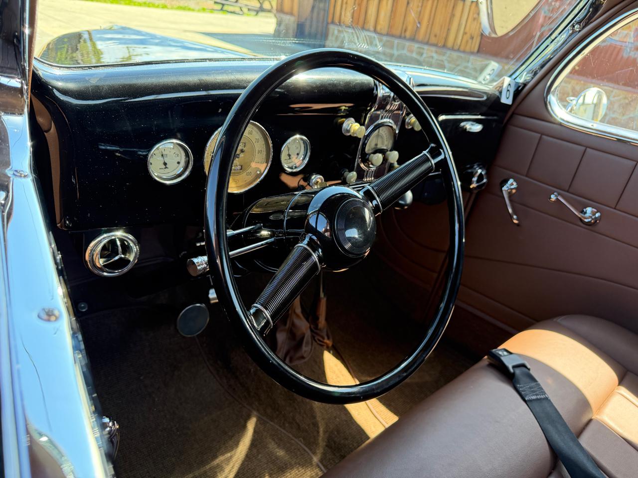 Ford DELUXE COUPE  1936