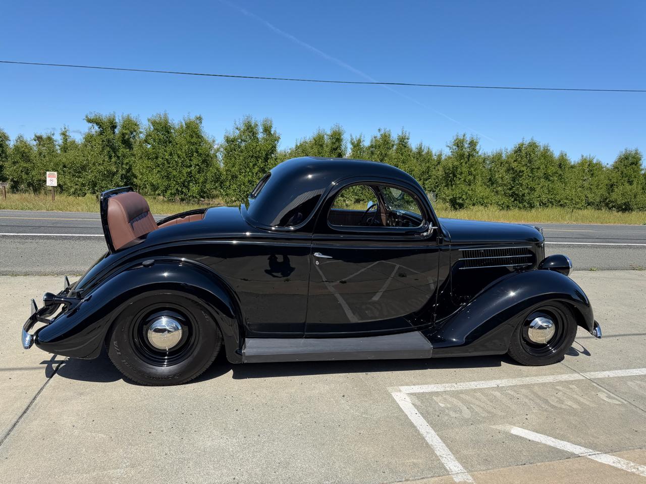 Ford DELUXE COUPE  1936