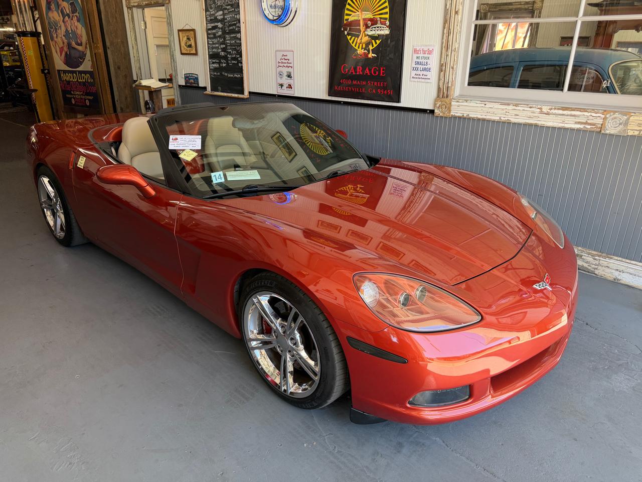 2005 Chevrolet Corvette 1LT 2D Convertible
