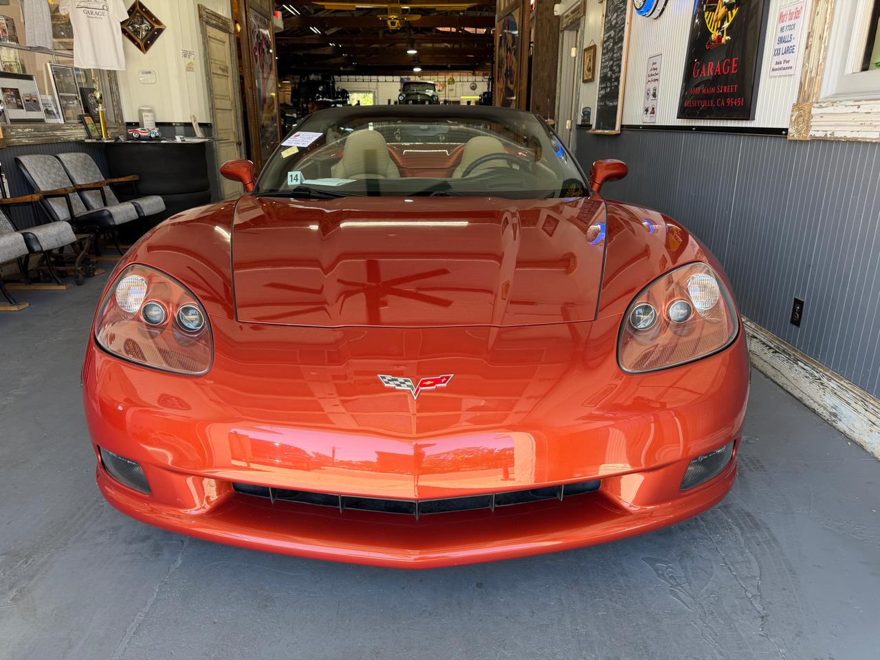 Chevrolet Corvette 1LT 2D Convertible 2005
