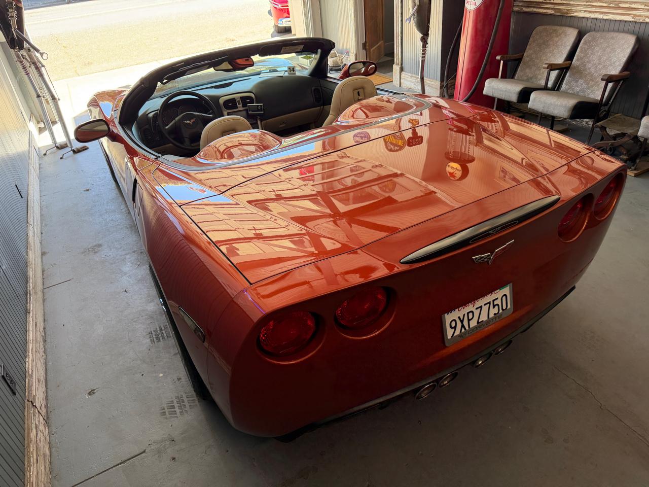 Chevrolet Corvette 1LT 2D Convertible 2005