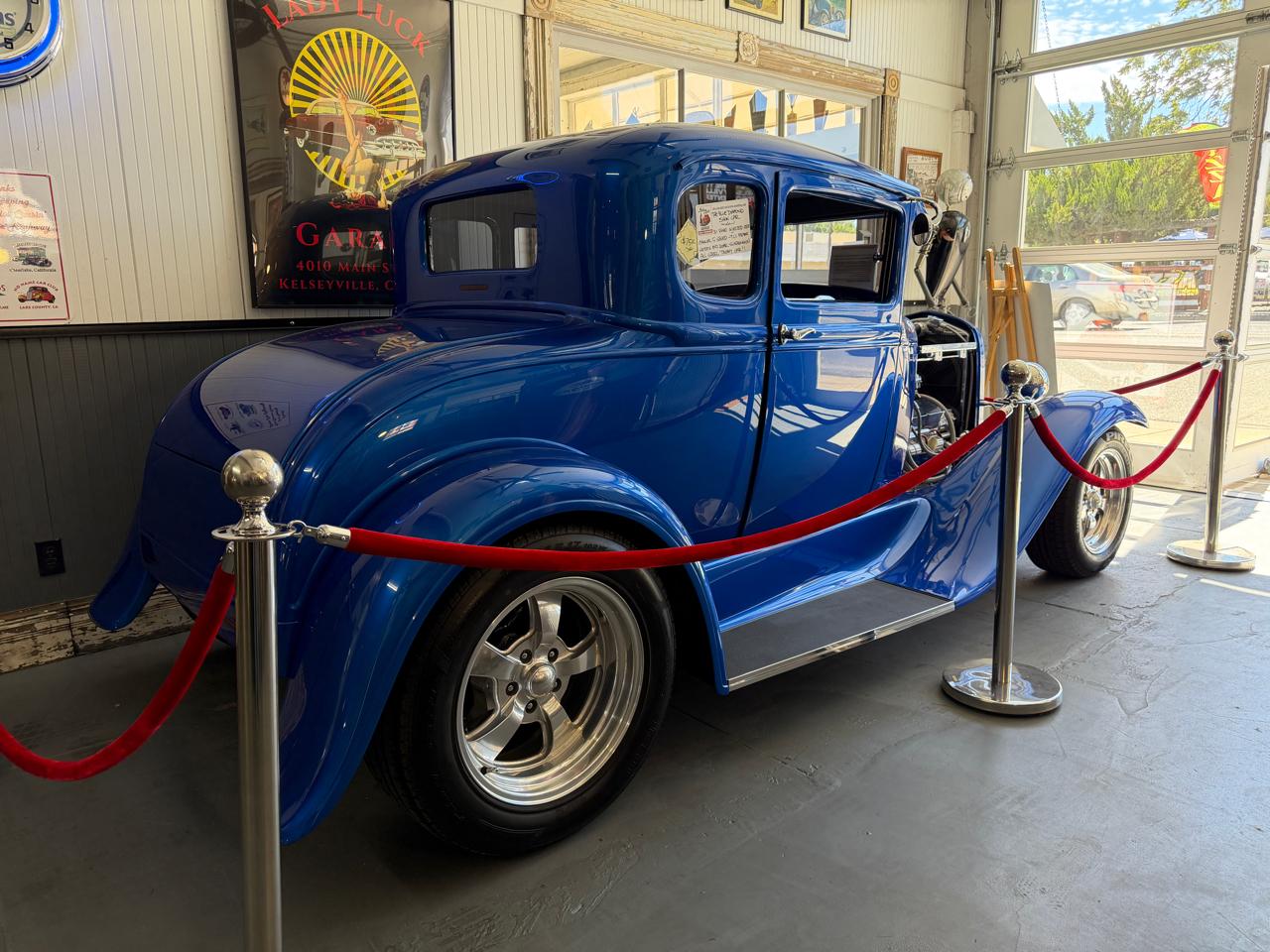 Ford DELUXE COUPE  1931