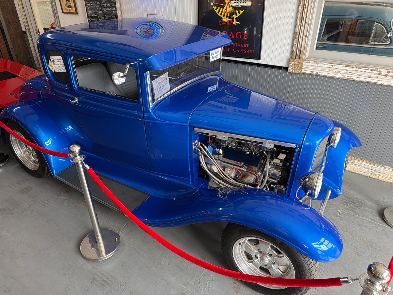 Ford DELUXE COUPE  1931