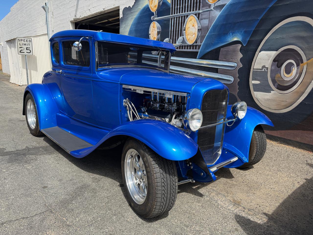 Ford DELUXE COUPE  1931