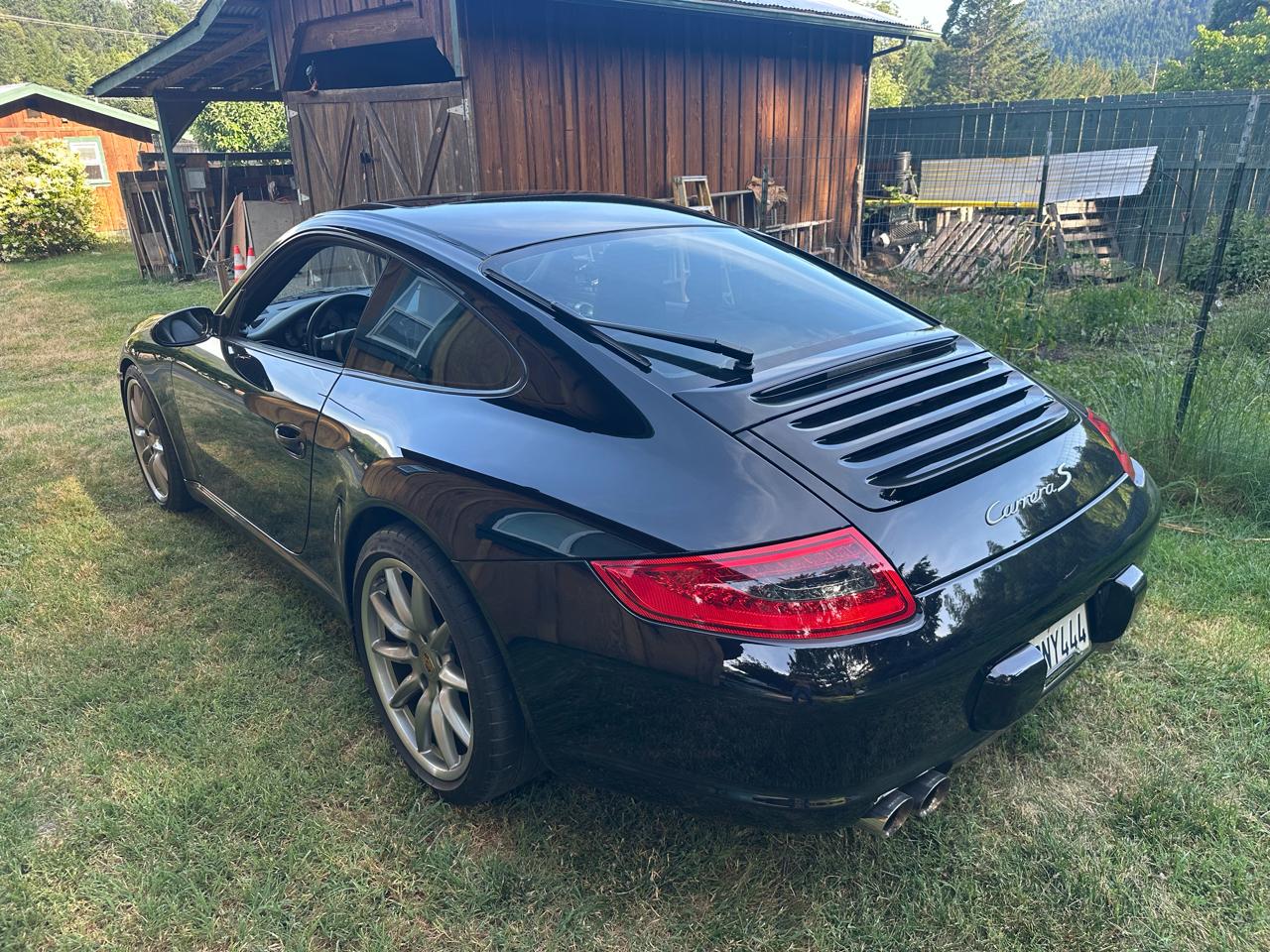 Porsche 911 Carrera 2dr Carrera 4 Cpe 6-Spd Manual 2006