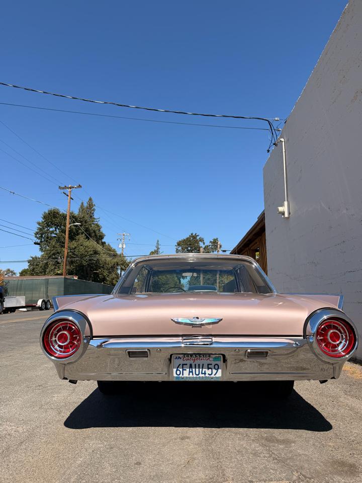 Ford Thunderbird  1963