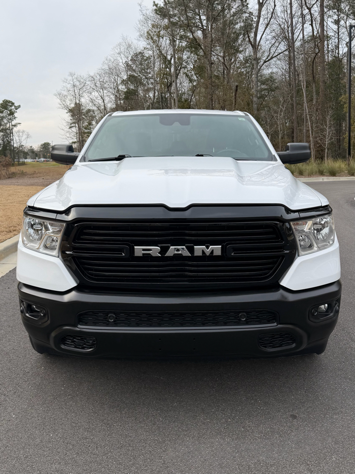 RAM 1500 Tradesman Quad Cab 2WD 2022