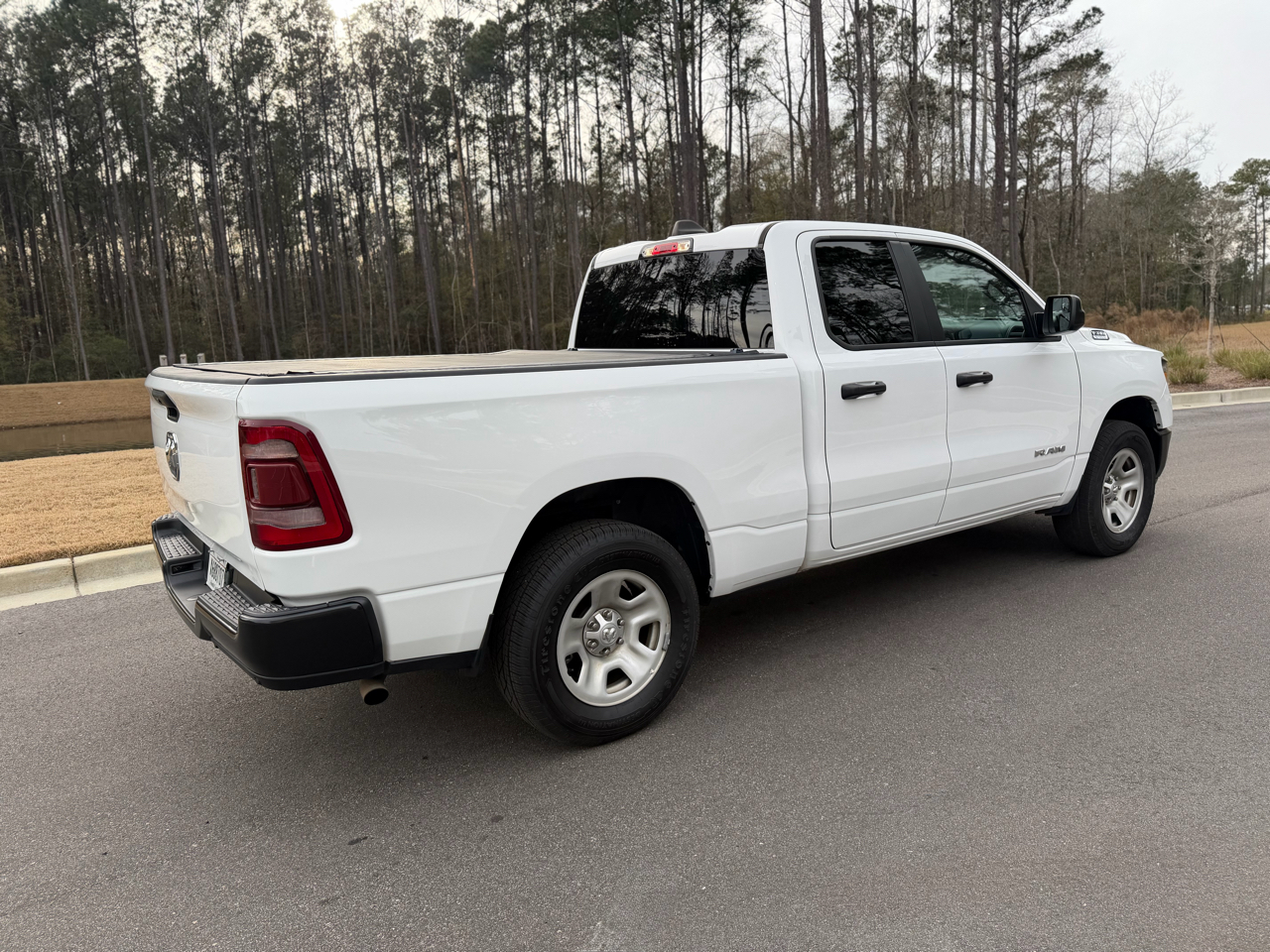 RAM 1500 Tradesman Quad Cab 2WD 2022