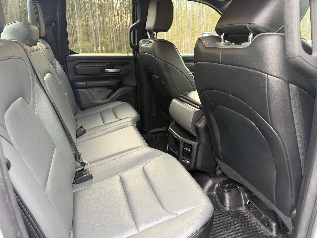 RAM 1500 Tradesman Quad Cab 2WD 2022