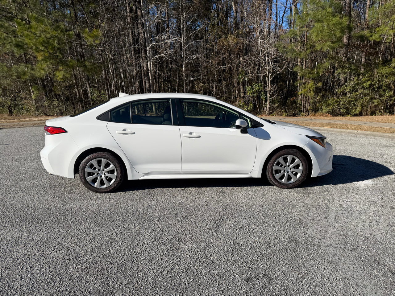 Toyota Corolla LE 2022