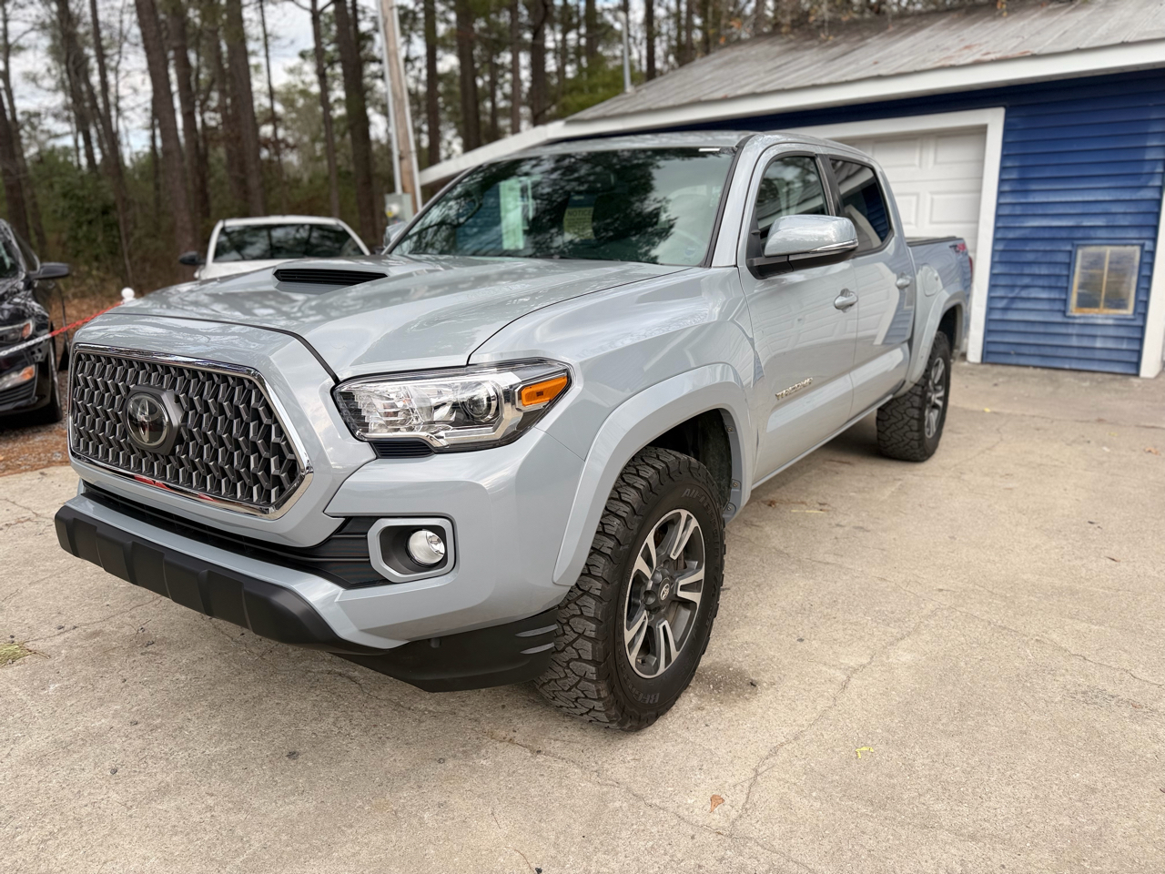 Toyota Tacoma SR5 Double Cab Long Bed V6 6AT 4WD 2019