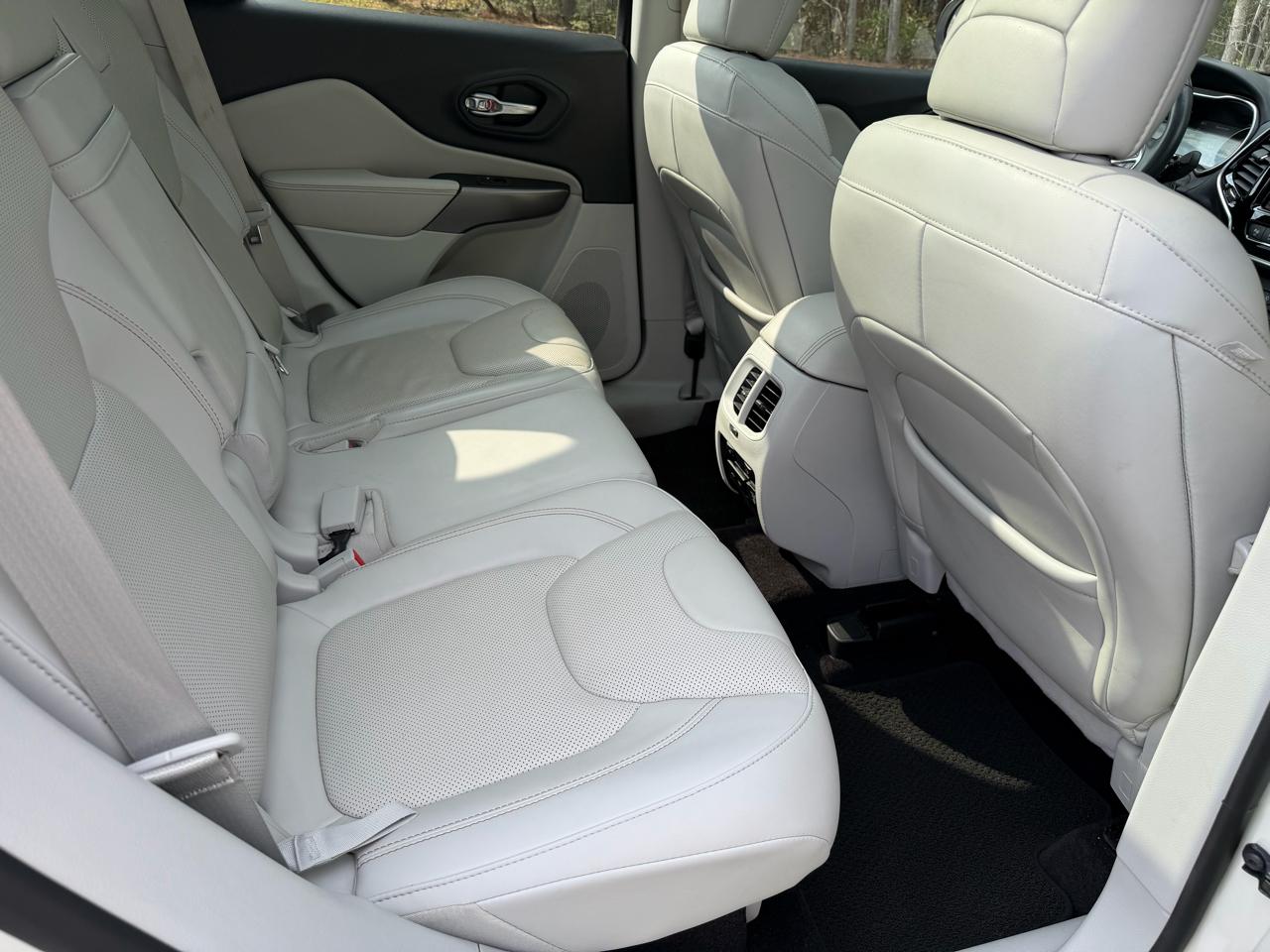 Jeep Cherokee Overland 2019