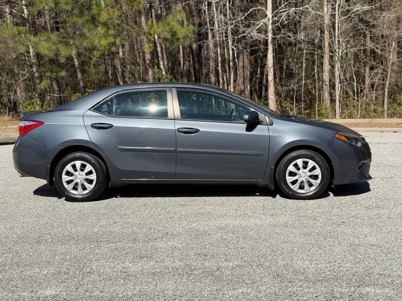 Toyota Corolla LE Plus 4D Sedan 2014
