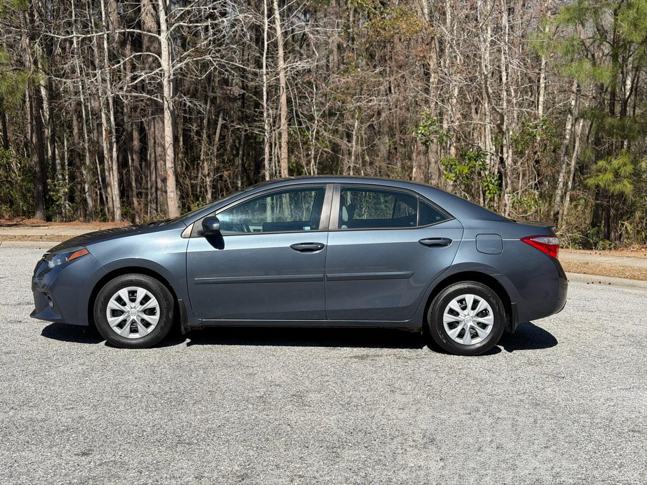 Toyota Corolla LE Plus 4D Sedan 2014