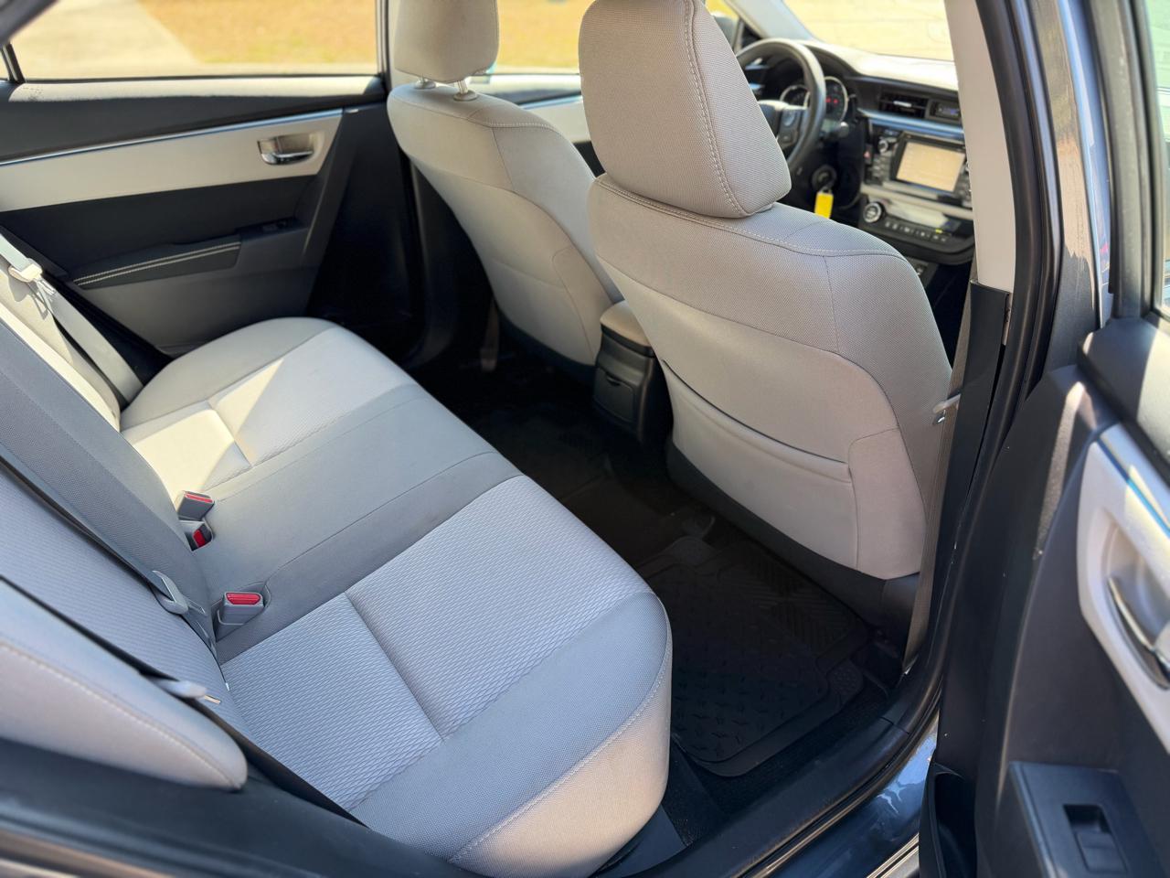 Toyota Corolla LE Plus 4D Sedan 2014