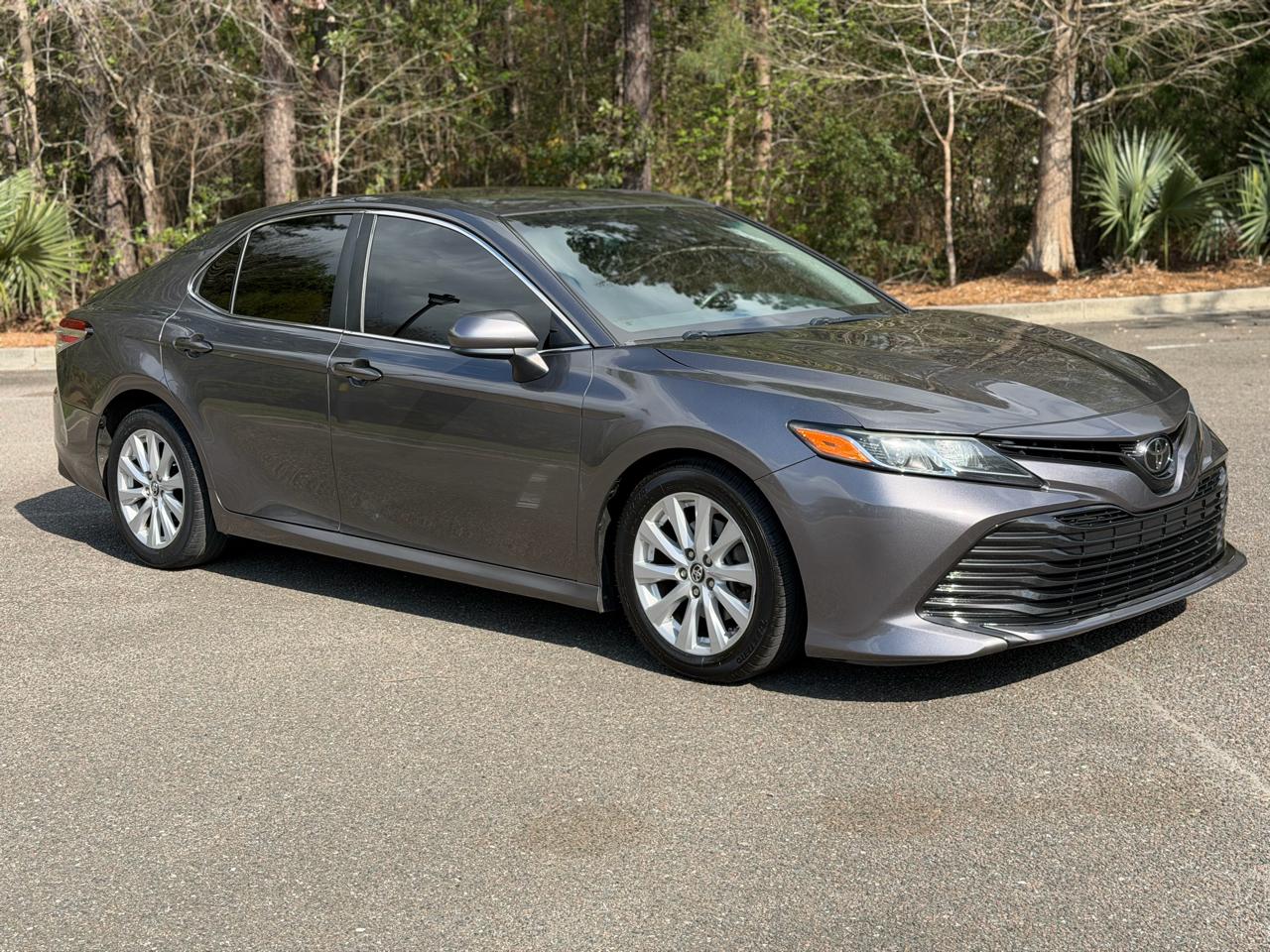 Toyota Camry  2019
