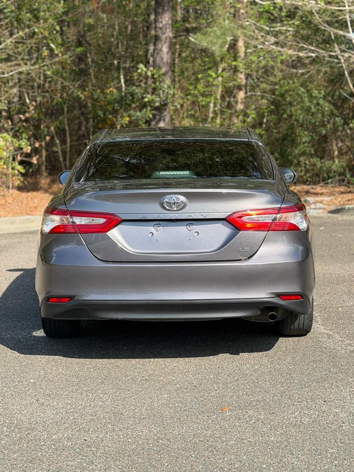 Toyota Camry  2019