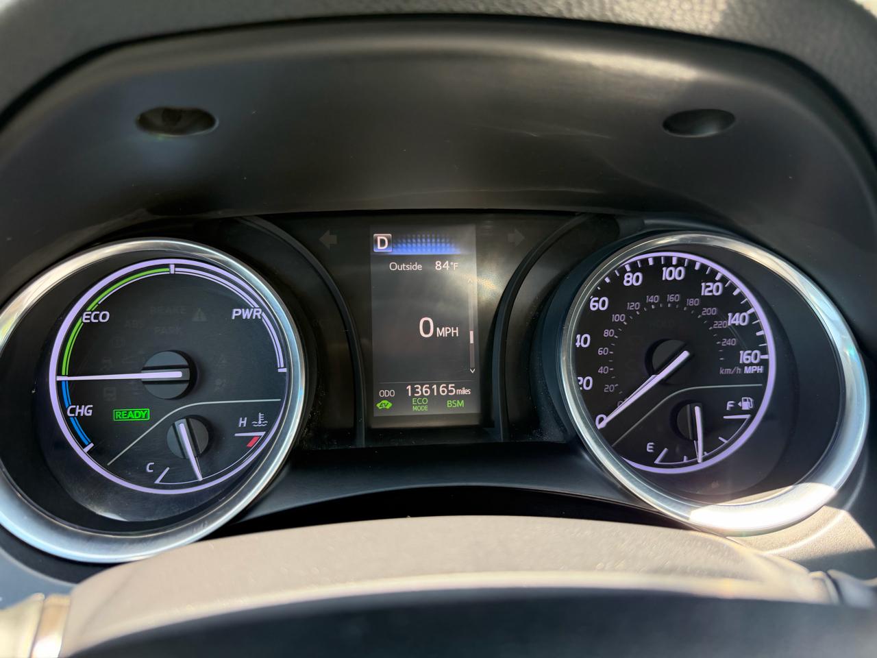 Toyota Camry Hybrid SE 2018