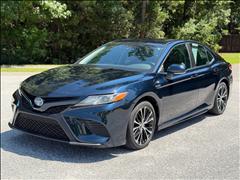 2018 Toyota Camry Hybrid 