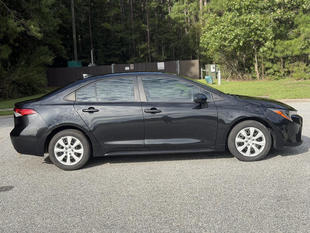 Toyota Corolla LE 2021
