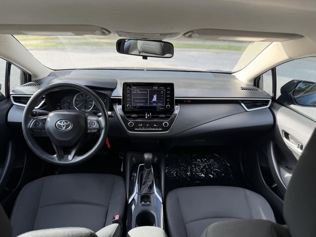 Toyota Corolla LE 2021