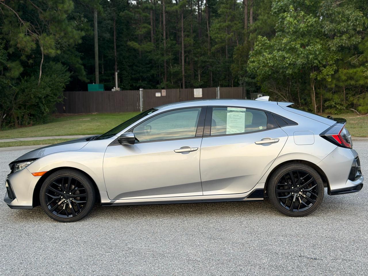 2021 Honda Civic Hatchback Sport - Photo 6