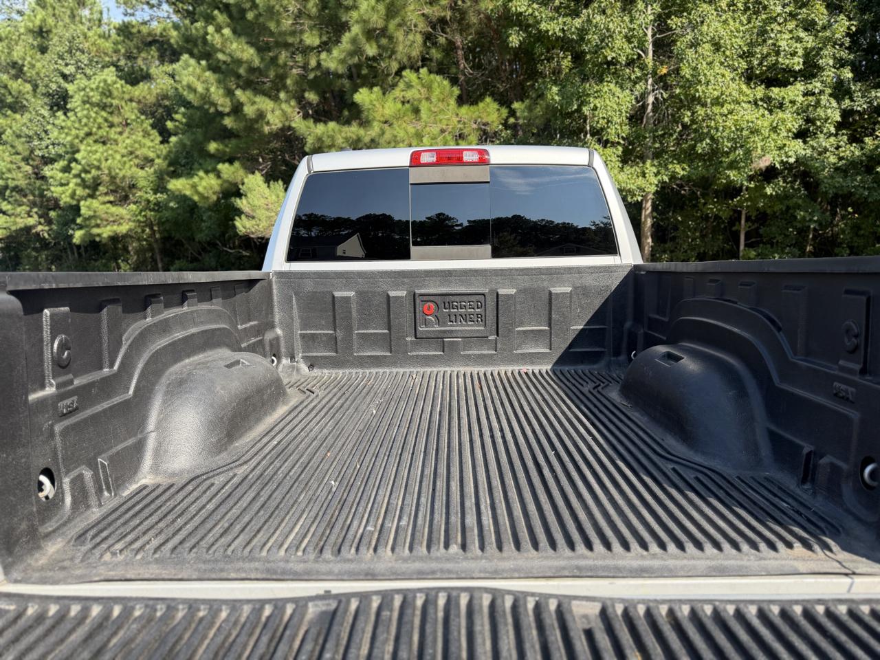 RAM 1500 Lone Star 4x2 Quad Cab 6'4" Box 2015