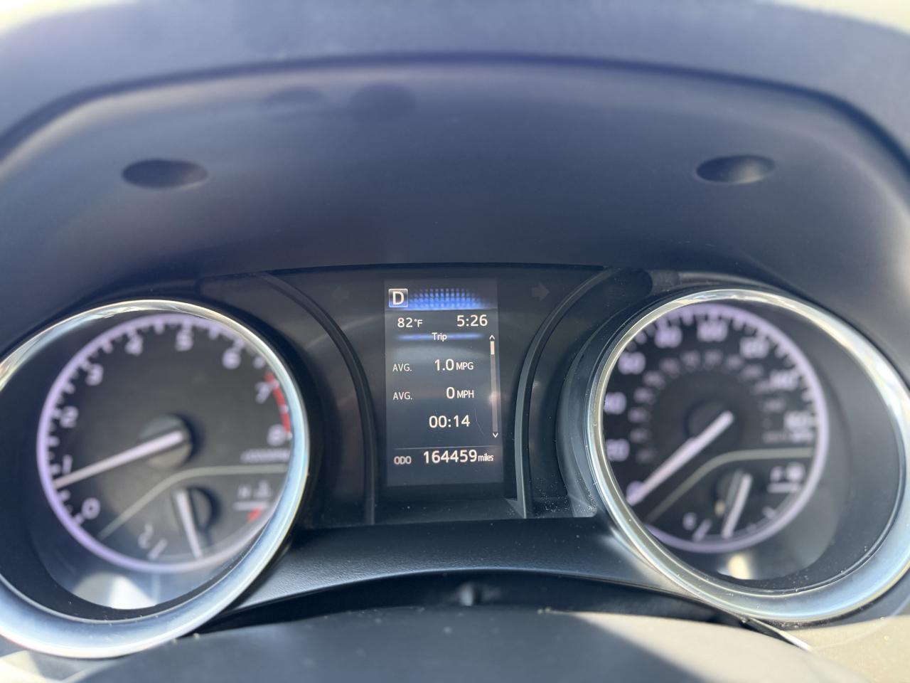 Toyota Camry SE 2019