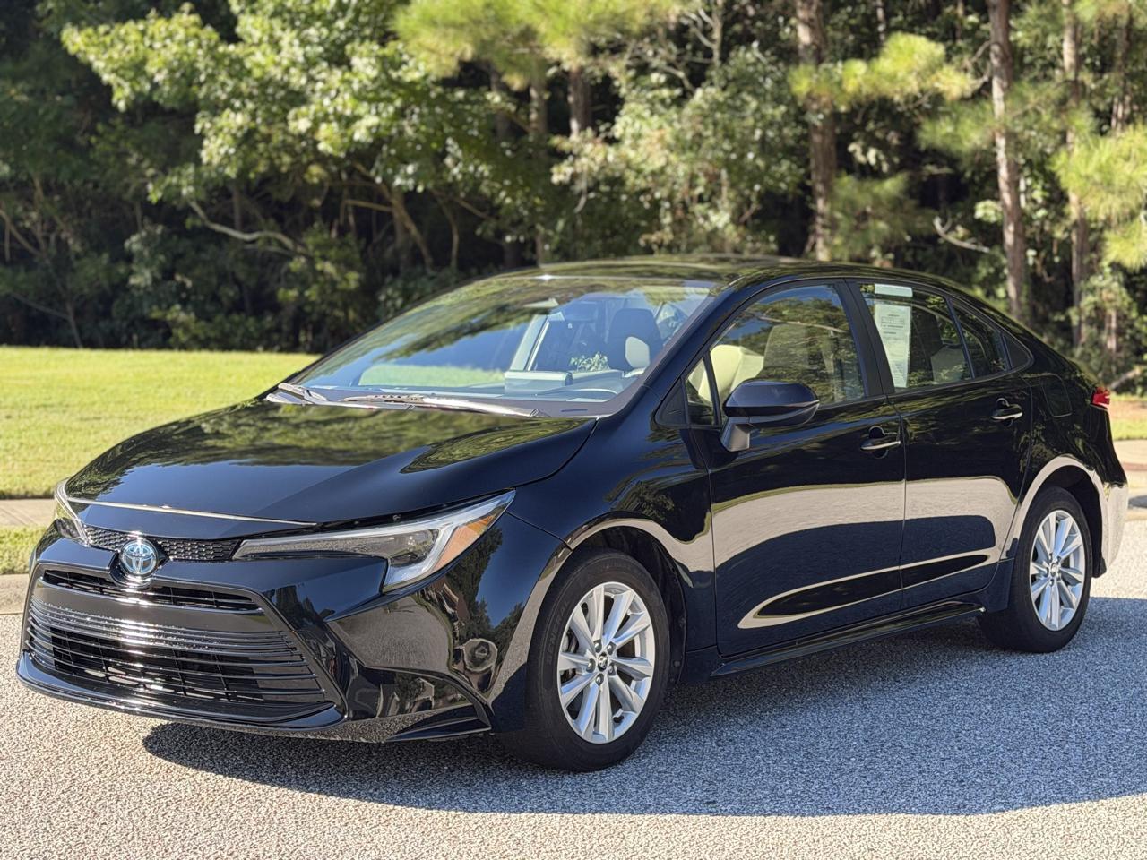Toyota Corolla Hybrid LE 2023