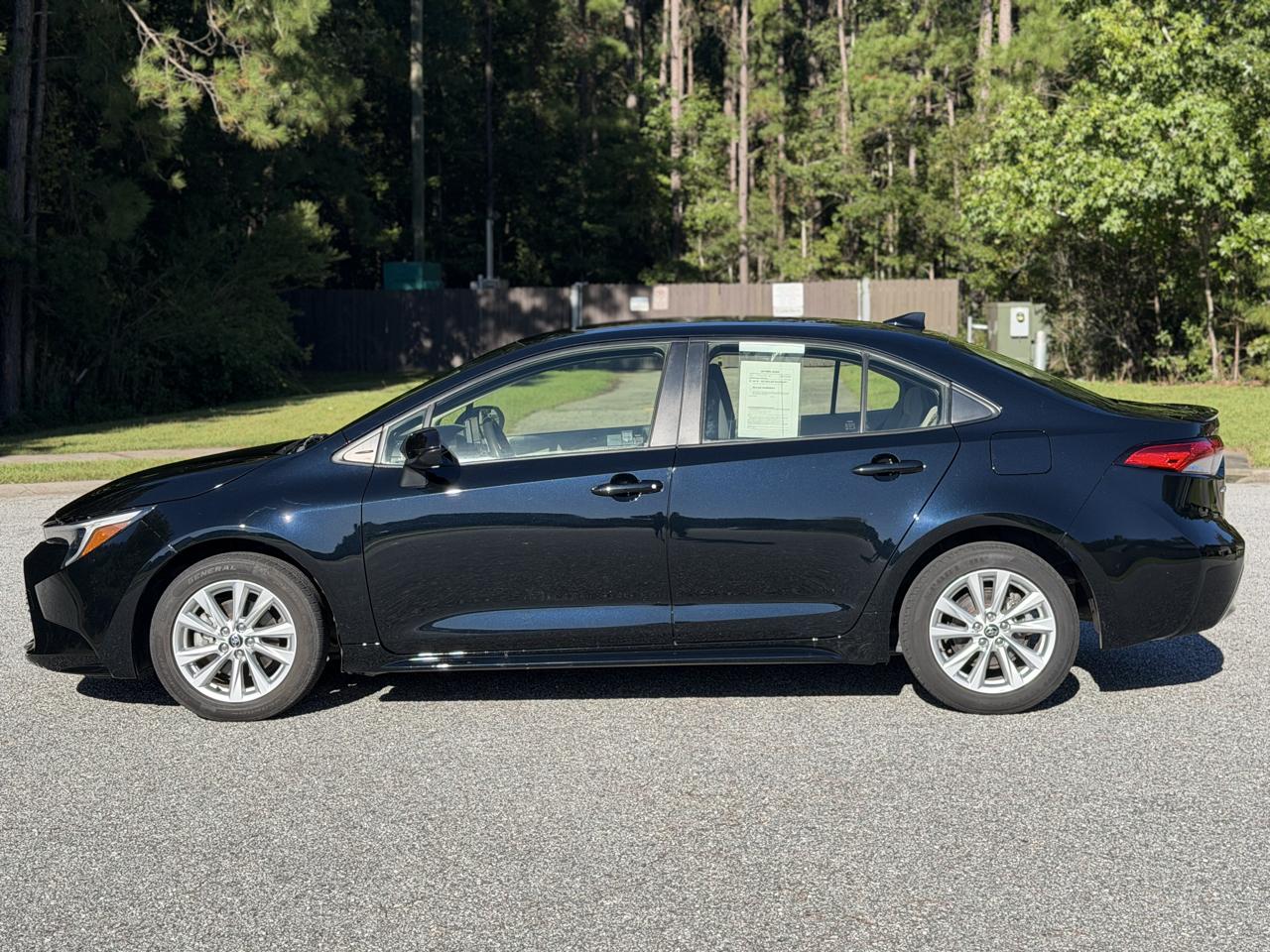 Toyota Corolla Hybrid LE 2023