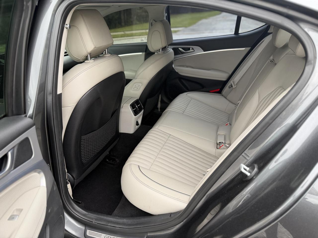 Genesis G70 2.0T Advanced 2019