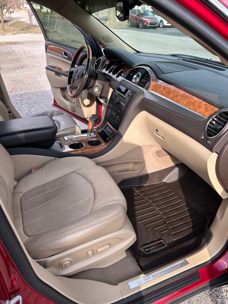 Buick Enclave Premium FWD 2012