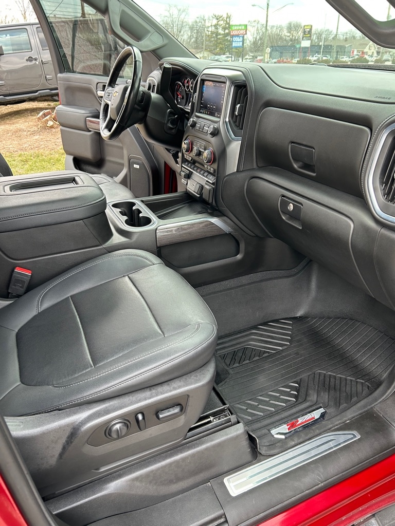 Chevrolet Silverado 1500 LTZ Crew Cab 4WD 2021