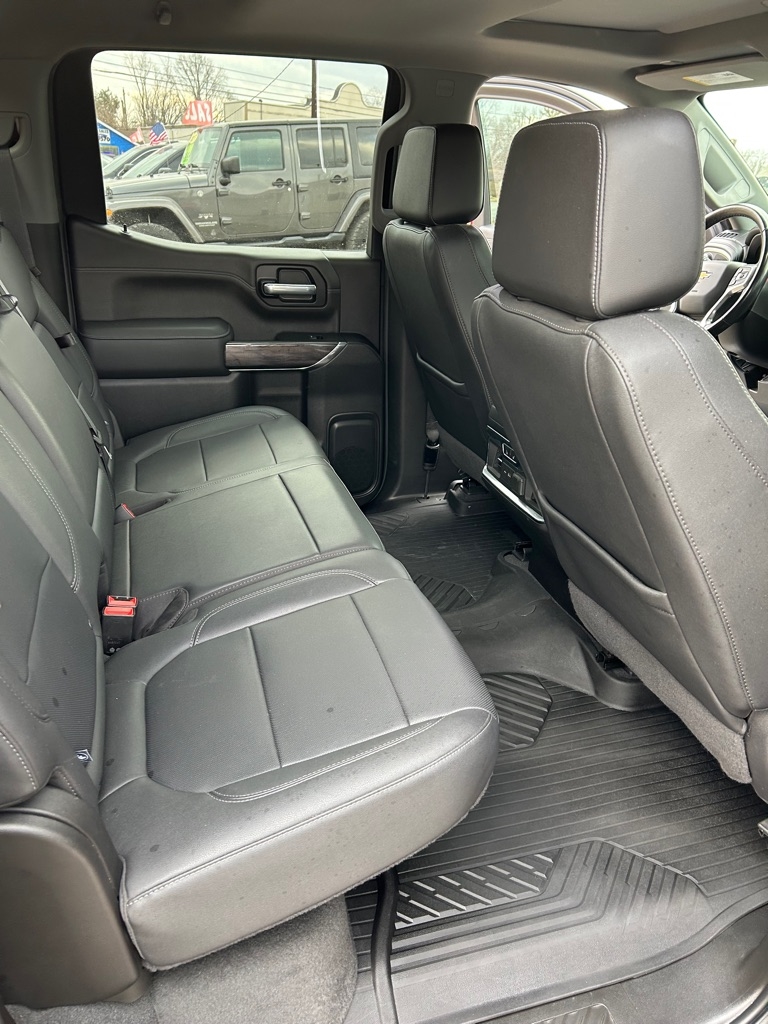 Chevrolet Silverado 1500 LTZ Crew Cab 4WD 2021